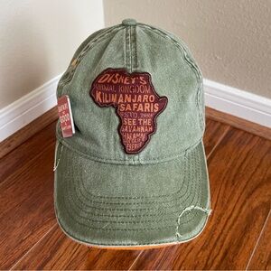 Disney Animal Kingdom - Kilimanjaro Safaris - with Disney Pin - Cap - Hat